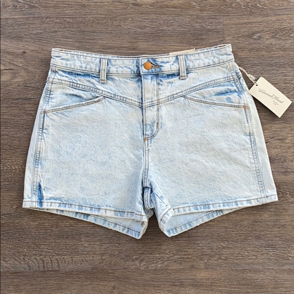 Universal Thread MIDI shorts size 10